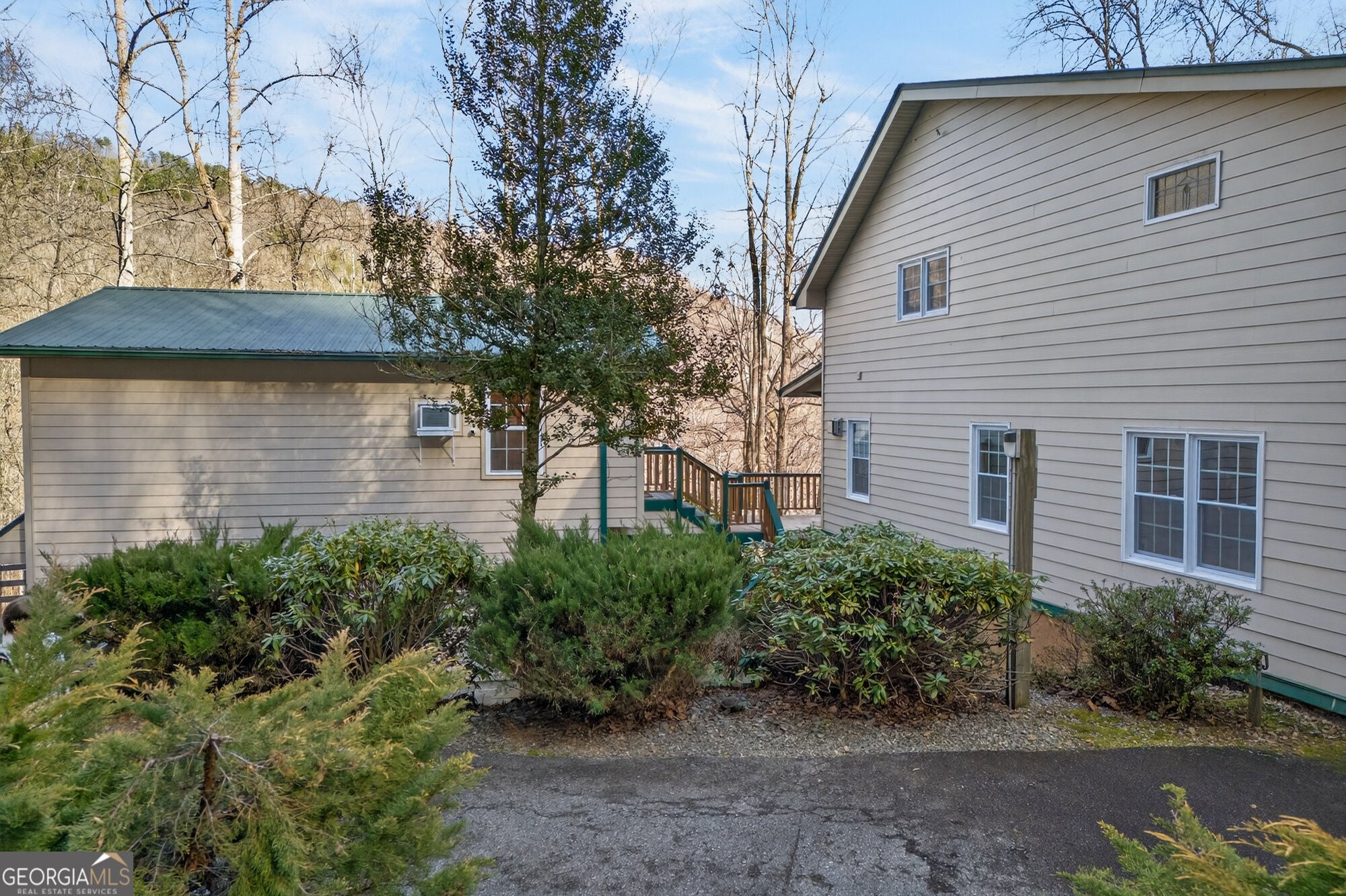 317 Collins Creek RD