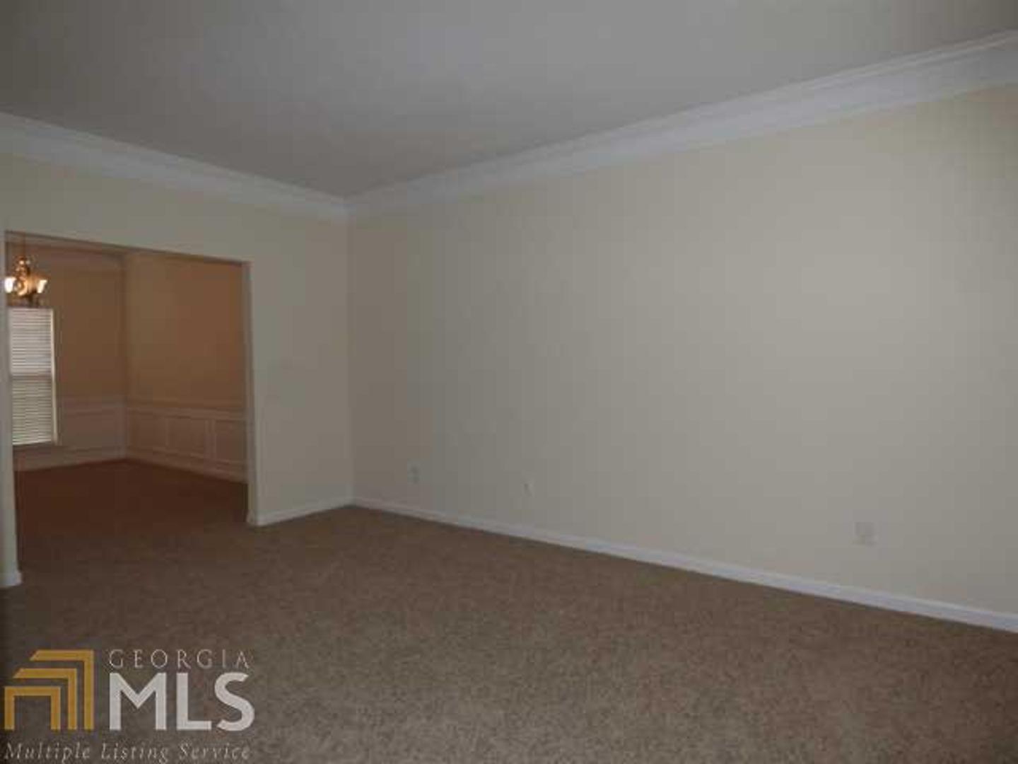 Brandywine Lakes - Residential