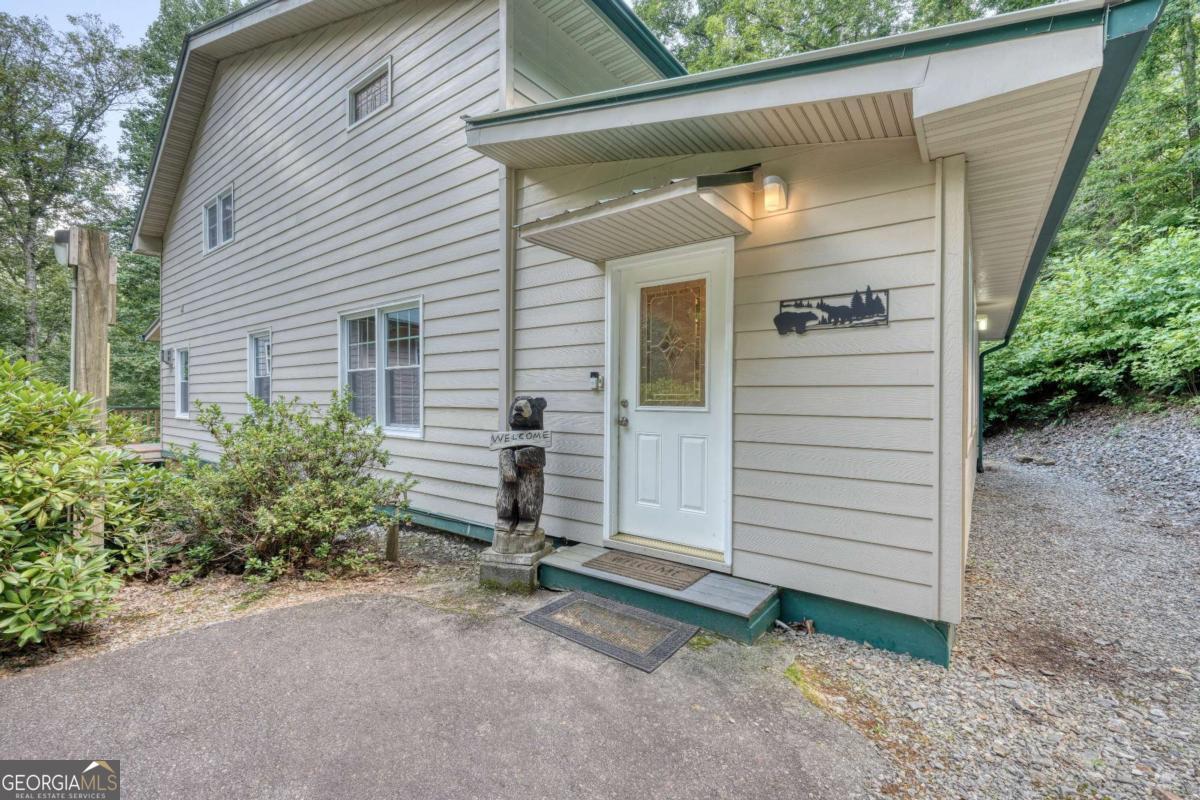 317 Collins Creek RD