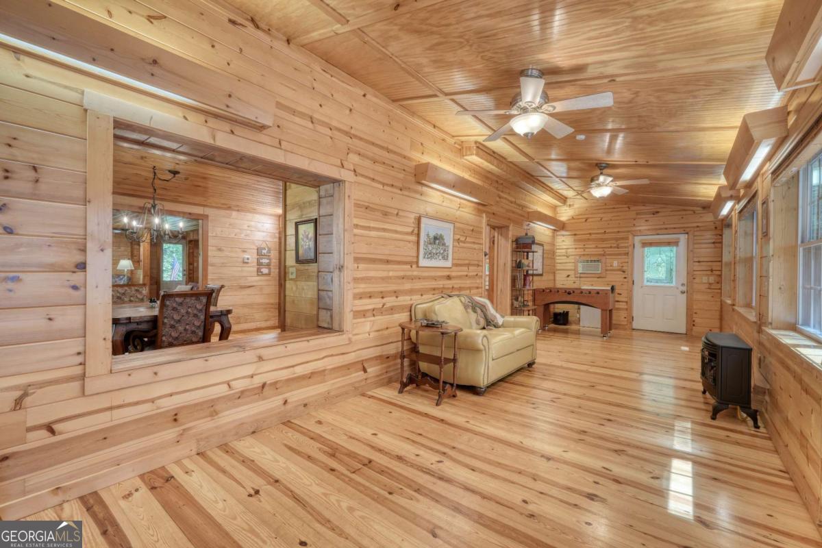 317 Collins Creek RD