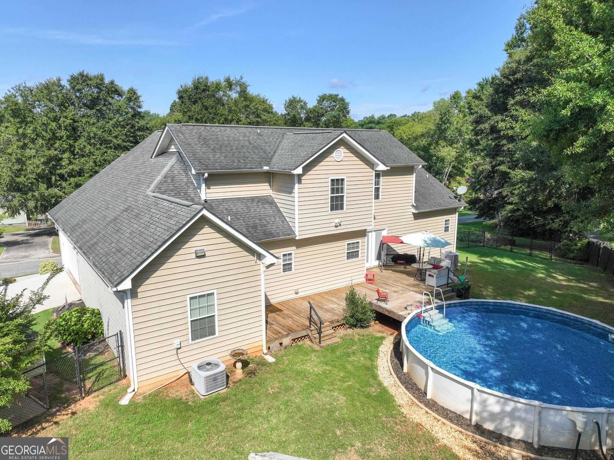 250 Rainbow DR