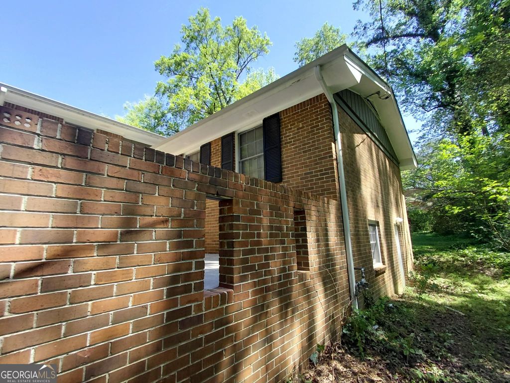 Photo of 2686 Shadowbrook Drive, Decatur, GA 30034 (MLS # 10735883)