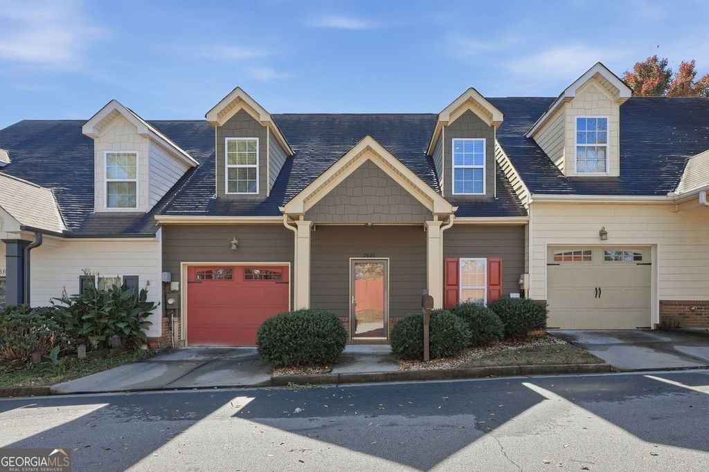 Photo of 2826 Fox Wood Lane #2, Gainesville, GA 30504 (MLS # 10762573)