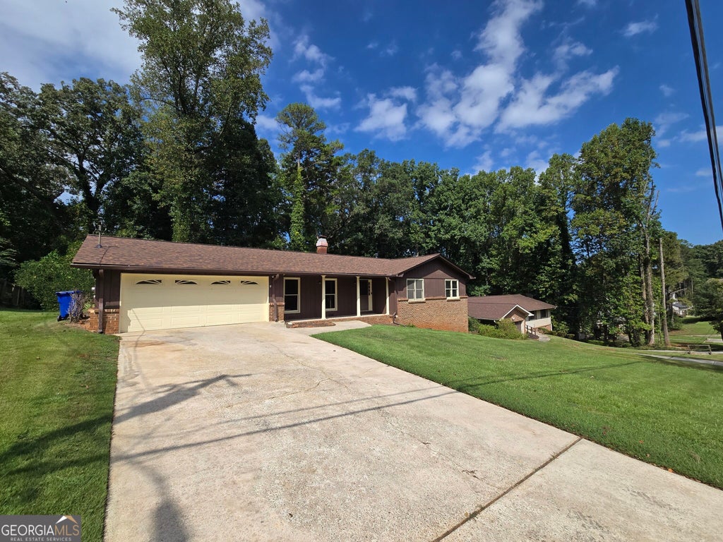 Photo of 3851 Raiders Ridge Drive, Lithonia, GA 30038 (MLS # 10849764)