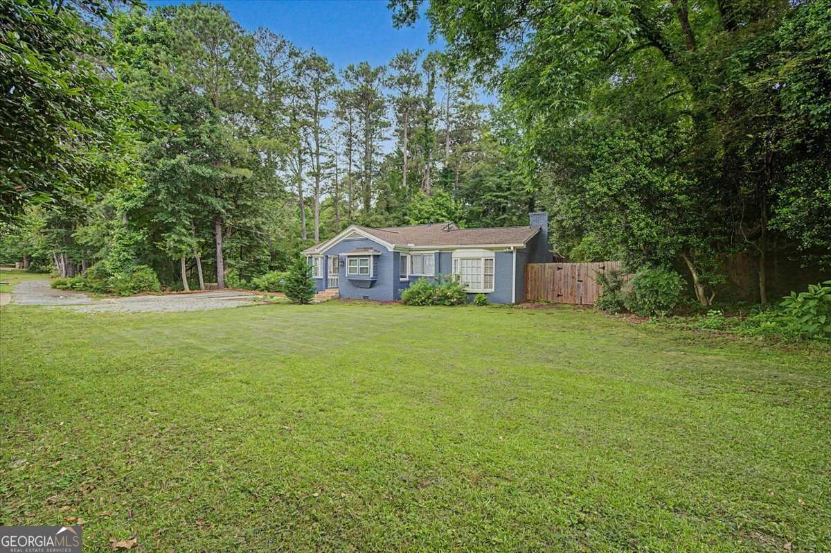 3711 Shallowford RD