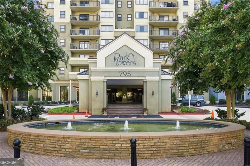 Photo of 795 Hammond Drive #1912, Atlanta, GA 30328 (MLS # 10831063)