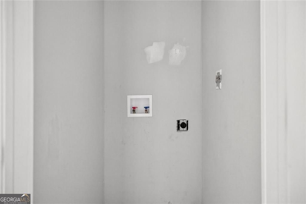 Decatur, Georgia 30032, United States, 4 Bedrooms Bedrooms, ,3 BathroomsBathrooms,Residential,Active,205790