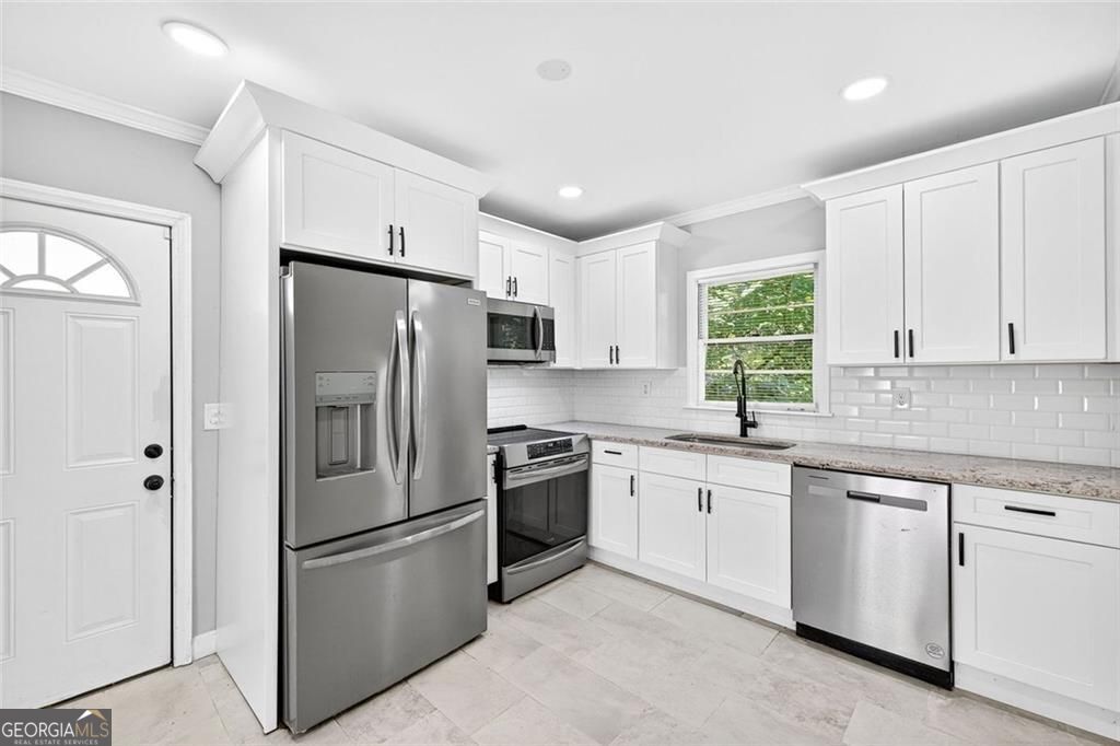 Decatur, Georgia 30032, United States, 4 Bedrooms Bedrooms, ,3 BathroomsBathrooms,Residential,Active,205790