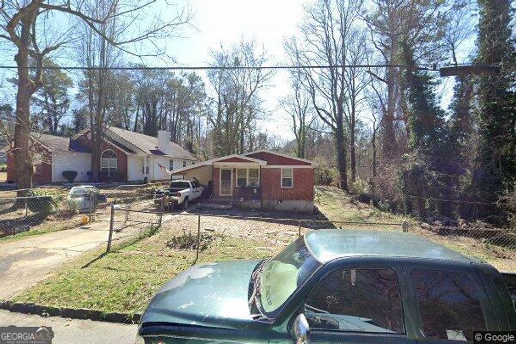 Photo of 4126 Fairburn Avenue SW, Atlanta, GA 30331 (MLS # 10764503)
