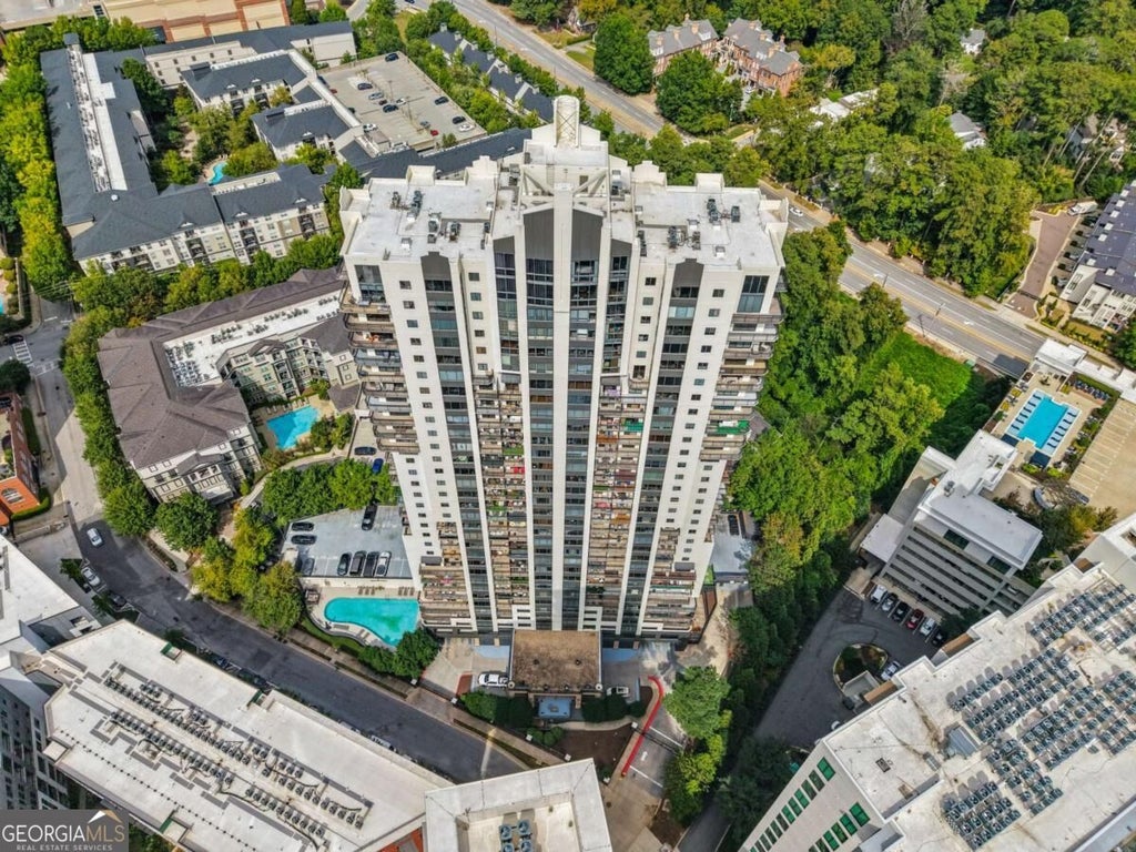 Photo of 3481 Lakeside Drive NE #2503, Atlanta, GA 30326 (MLS # 10872696)