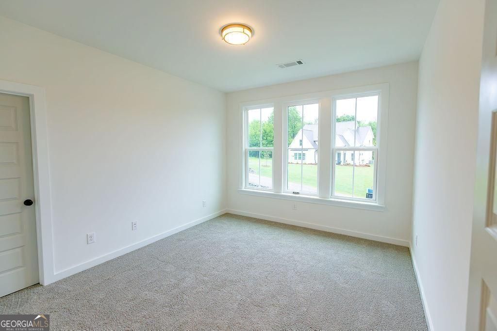 Cumming, Georgia 30028, United States, 4 Bedrooms Bedrooms, ,4 BathroomsBathrooms,Residential,Active,237323