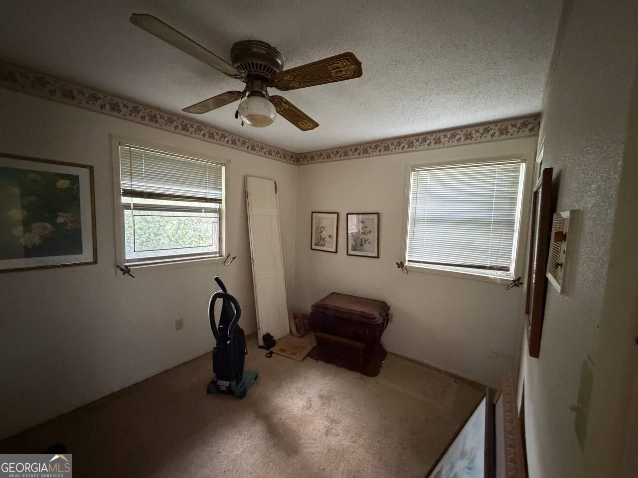 1413 Cathy ST