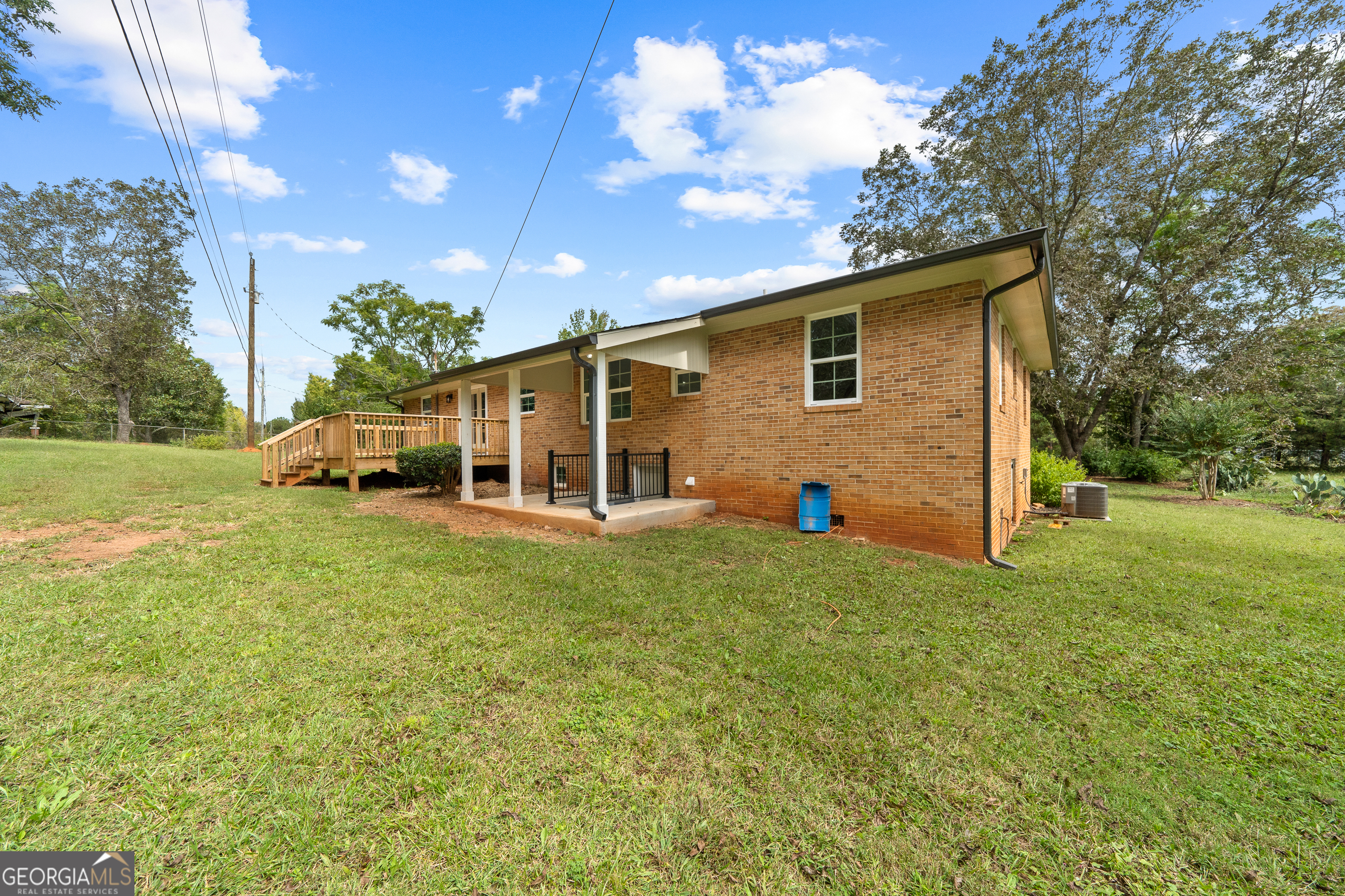 628 Dennis Station RD