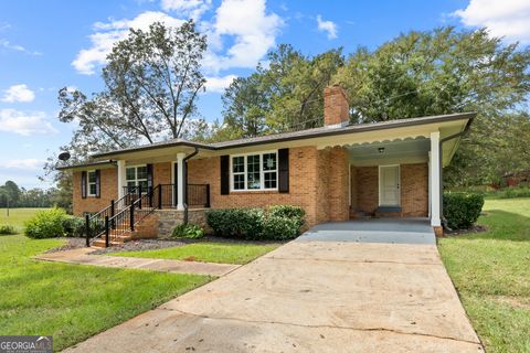 Photo of 628 Dennis Station Road, Eatonton, GA 31024 (MLS # 10622756)
