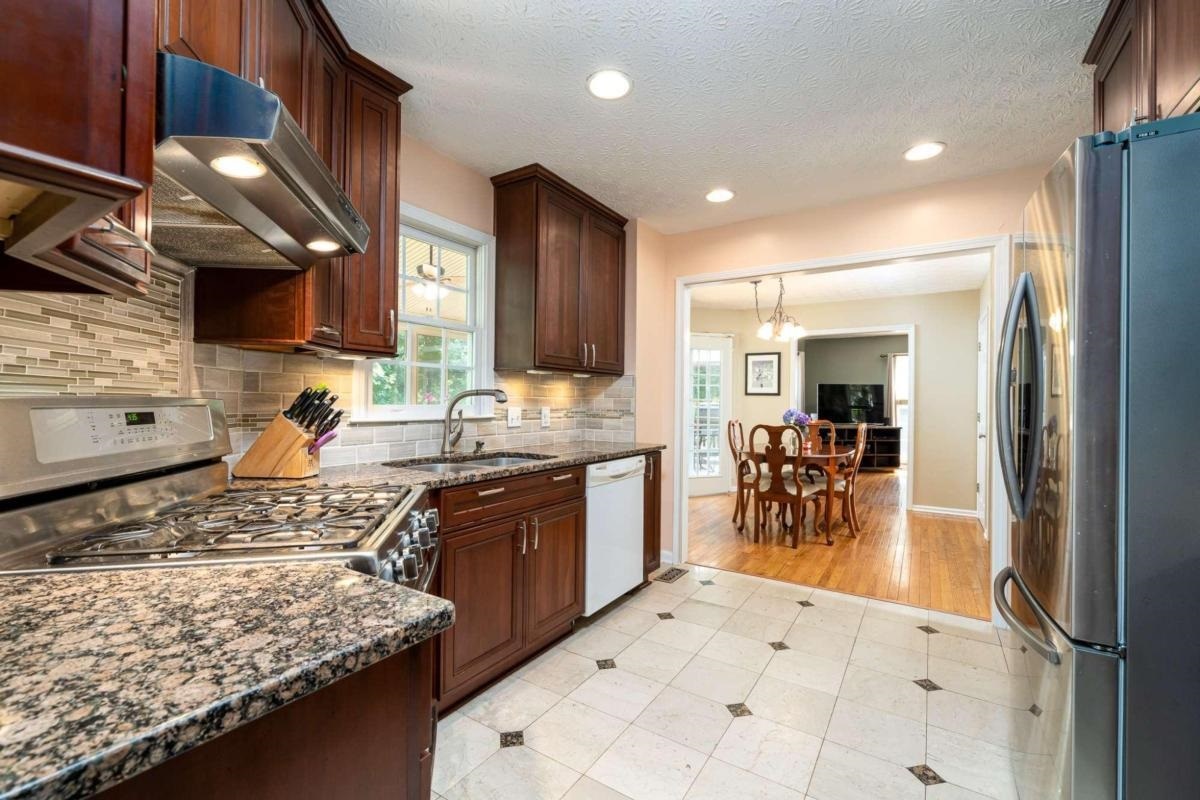 Holly Place - Residential
