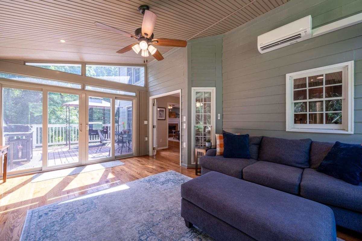 Holly Place - Residential