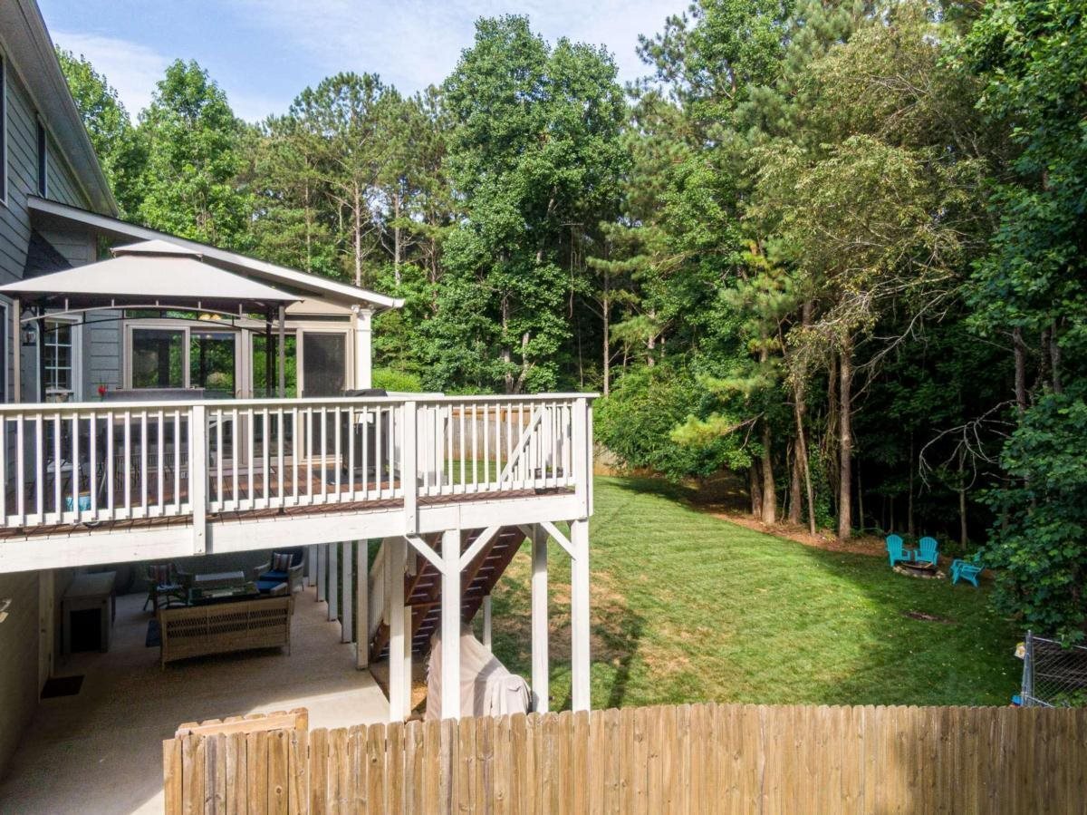 Holly Place - Residential