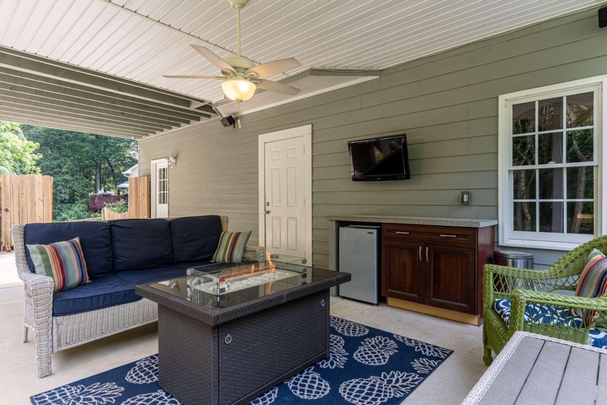 Holly Place - Residential