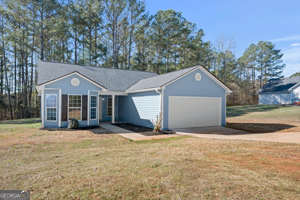 Photo of 83 Sydney Woods Drive, Forsyth, GA 31029 (MLS # 10694735)