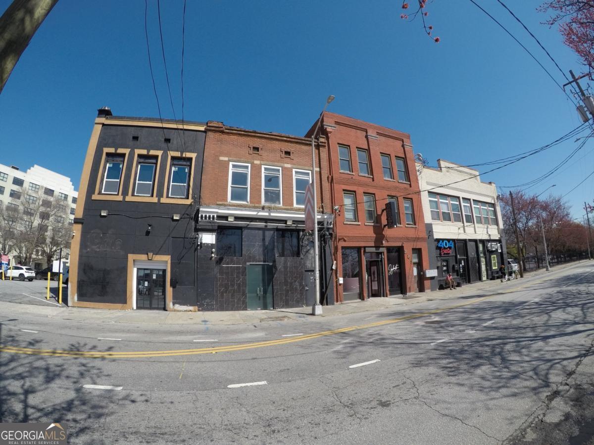 251 Trinity AVE SW