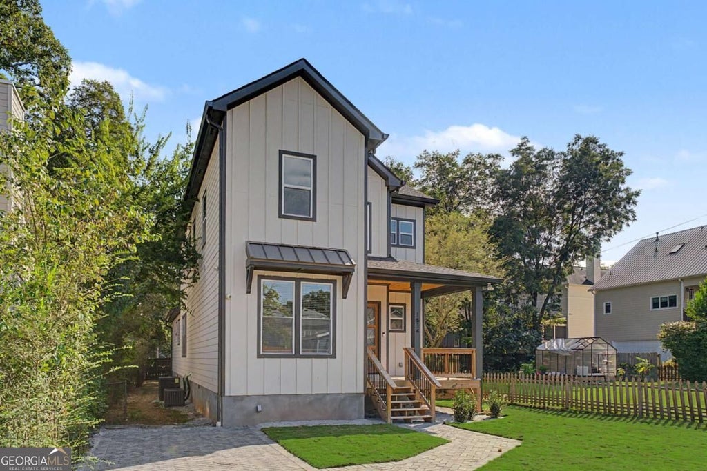 Photo of 1514 Mercer Avenue, Atlanta, GA 30337 (MLS # 10849369)