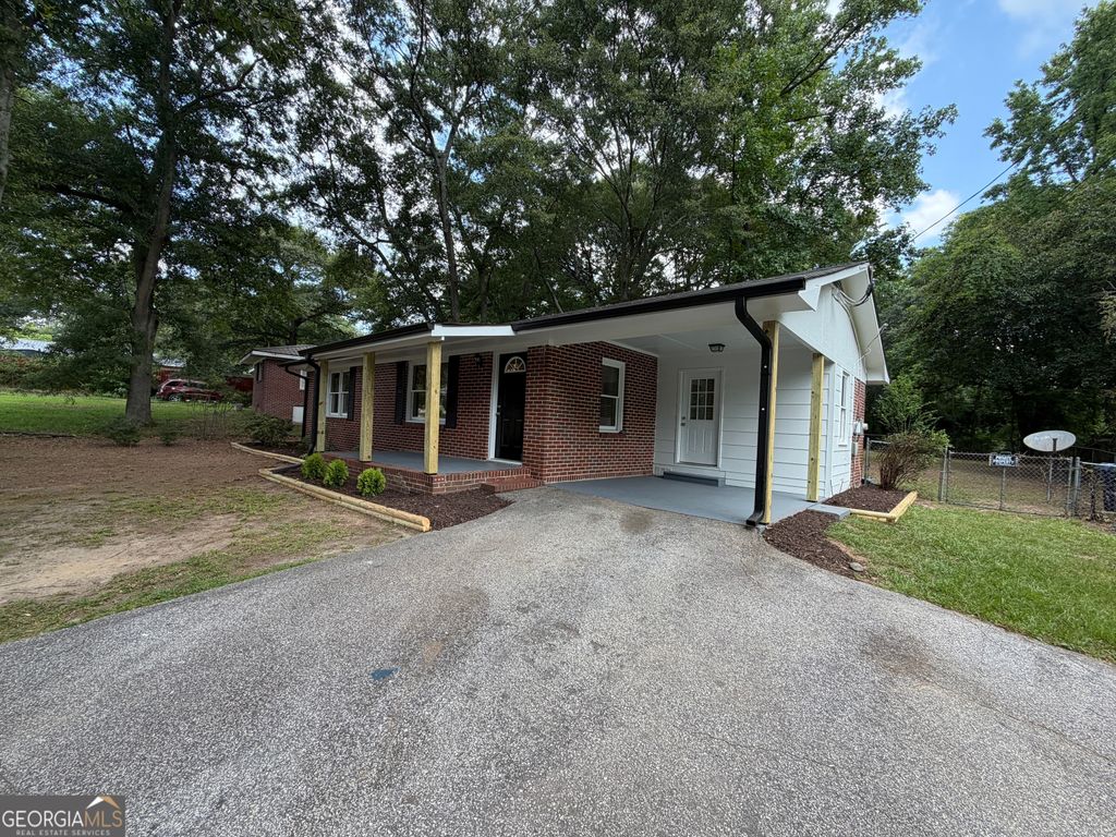 Photo of 135 Martha Street, Winder, GA 30680 (MLS # 10797482)