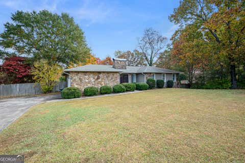 Photo of 127 Windsor Drive, Calhoun, GA 30701 (MLS # 10809643)