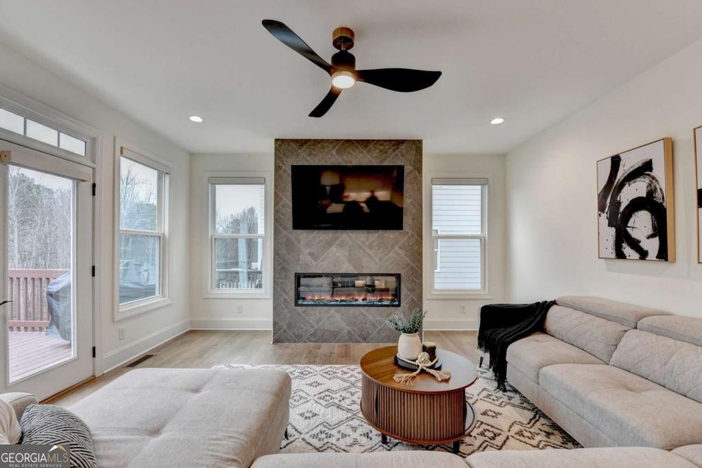 Photo of 134 Spaulding Lane, Woodstock, GA 30188 (MLS # 10773782)