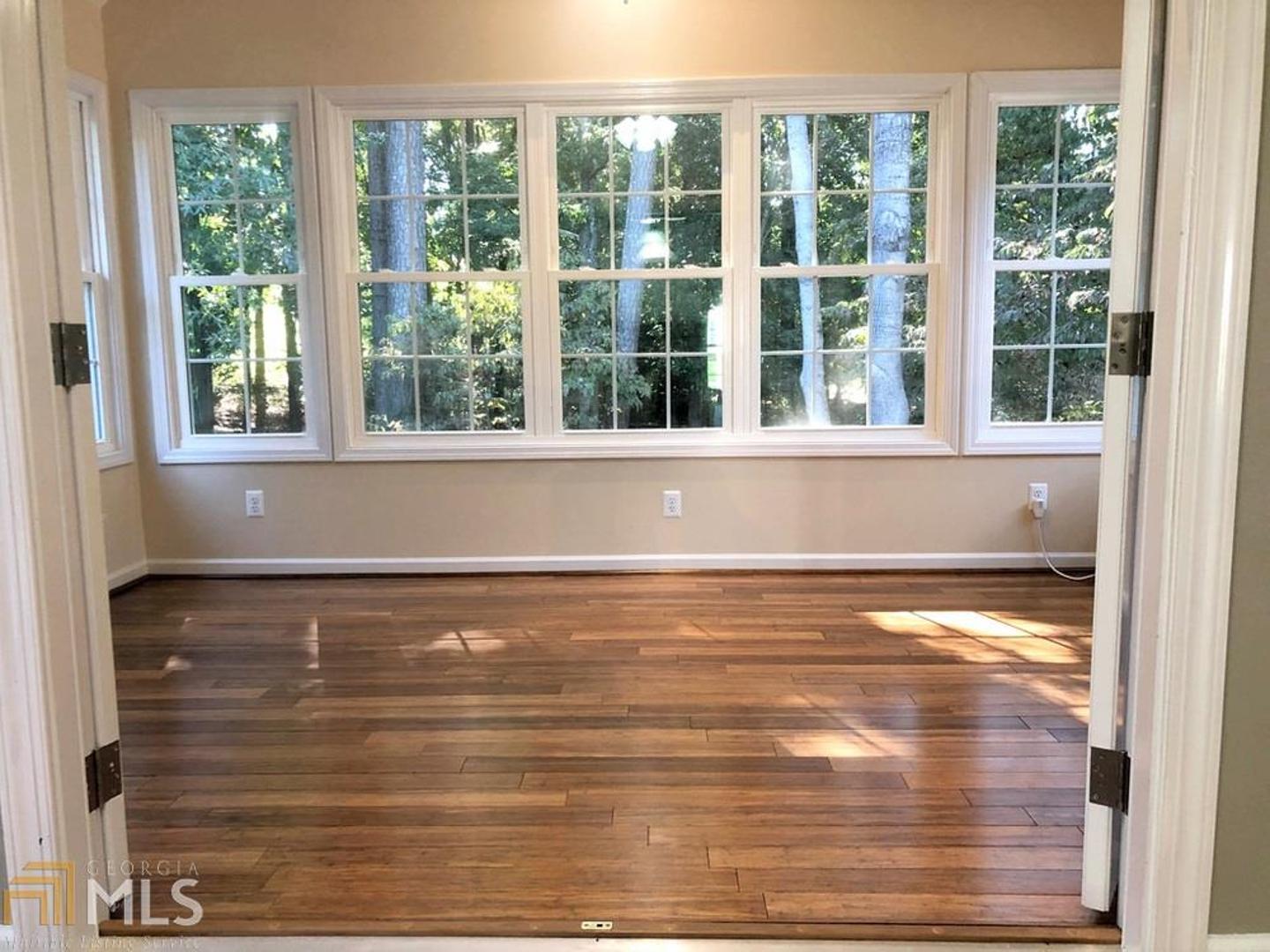 Walnut Grove - Residential