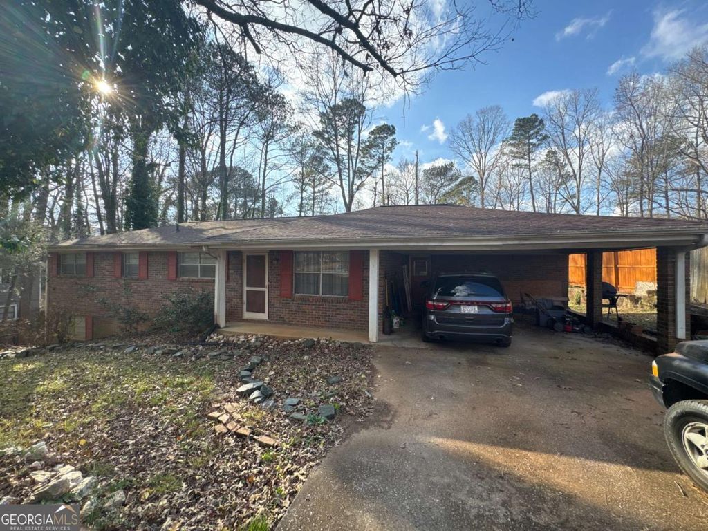 Photo of 3876 Rosedale Lane, Douglasville, GA 30135 (MLS # 10658190)