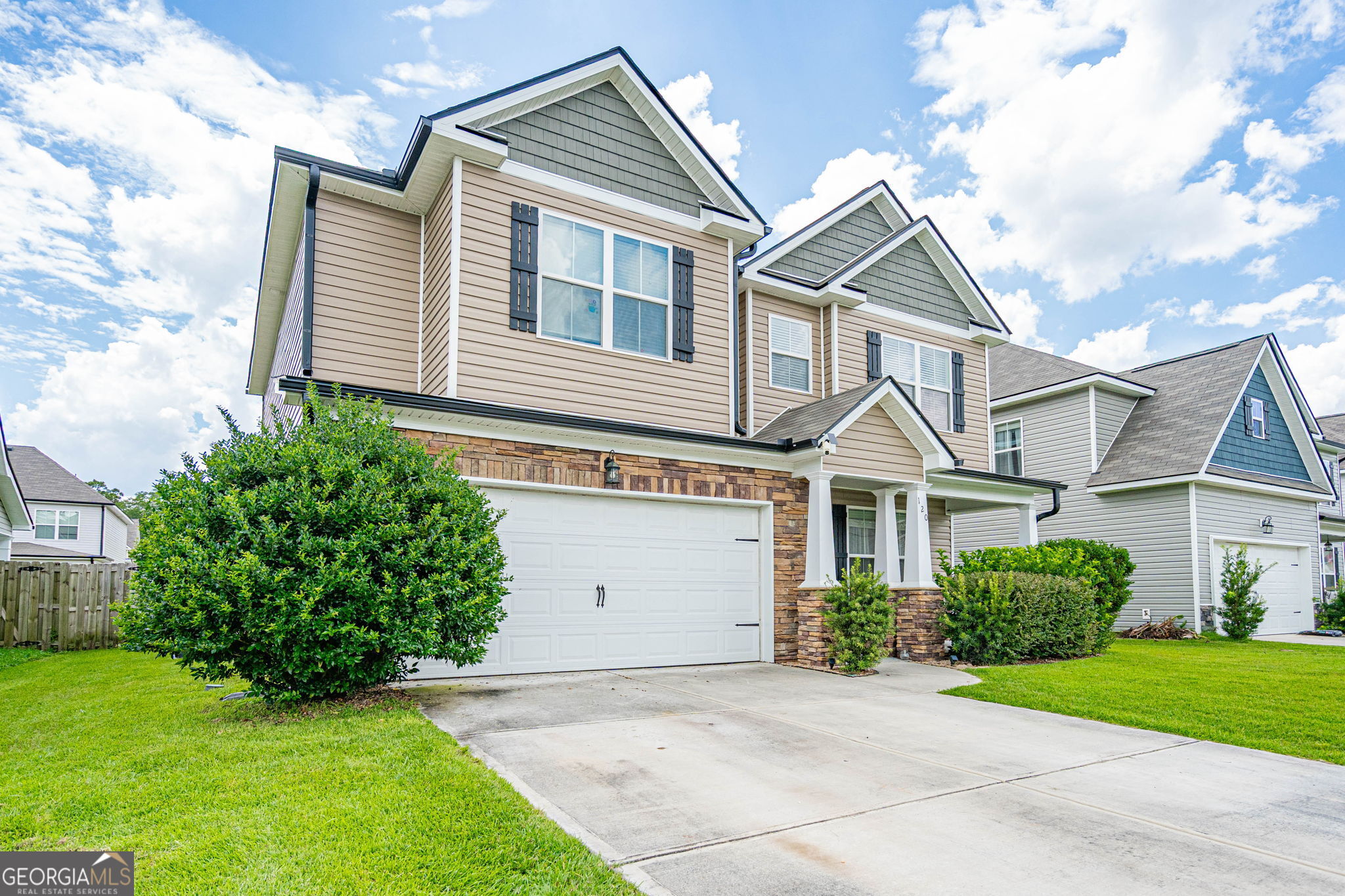 120 Annie DR