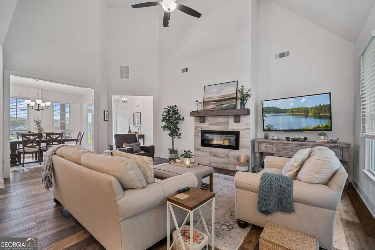 298 Boulder Lake DR NE
