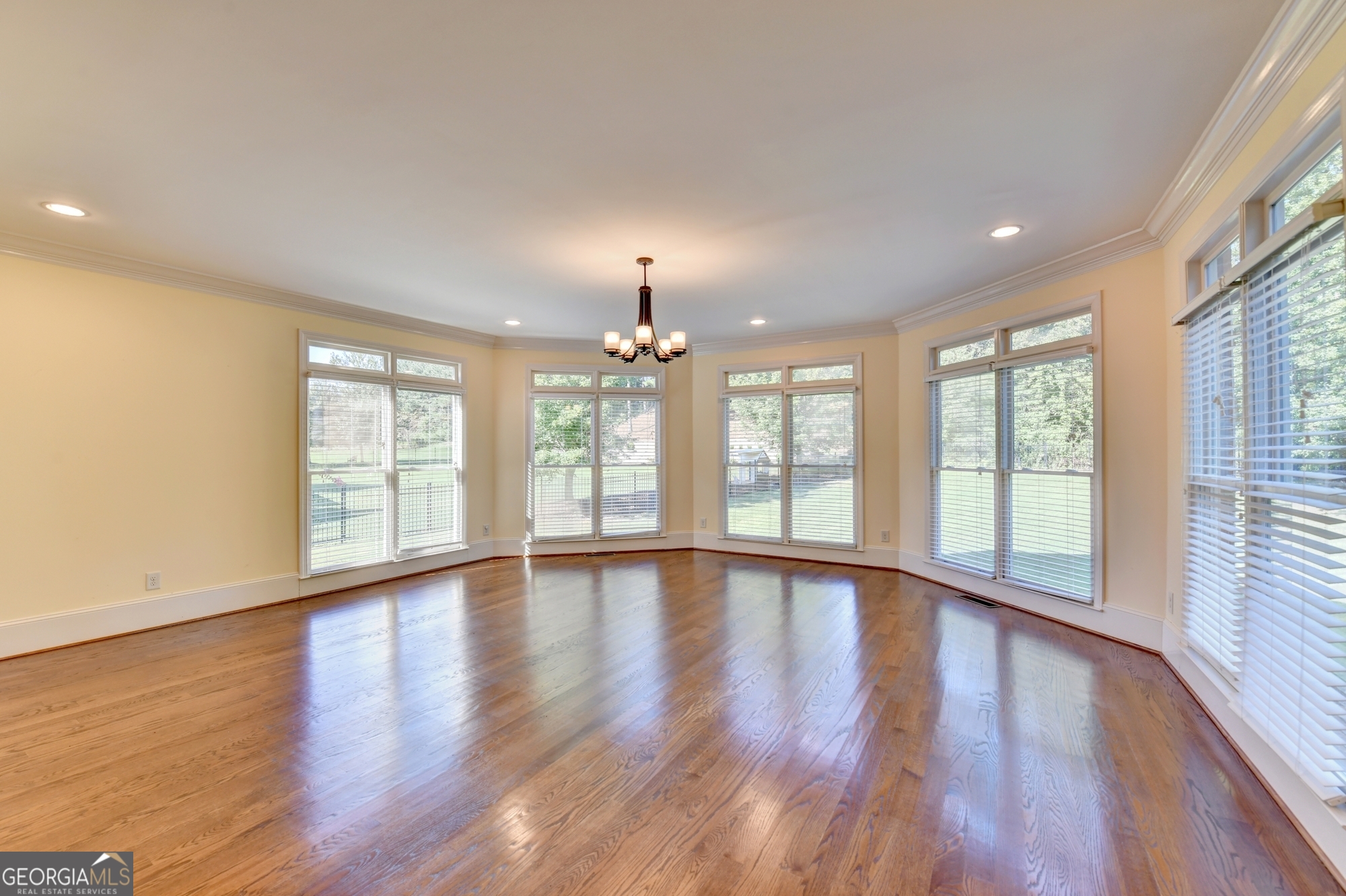 The Georgia Club - Residential