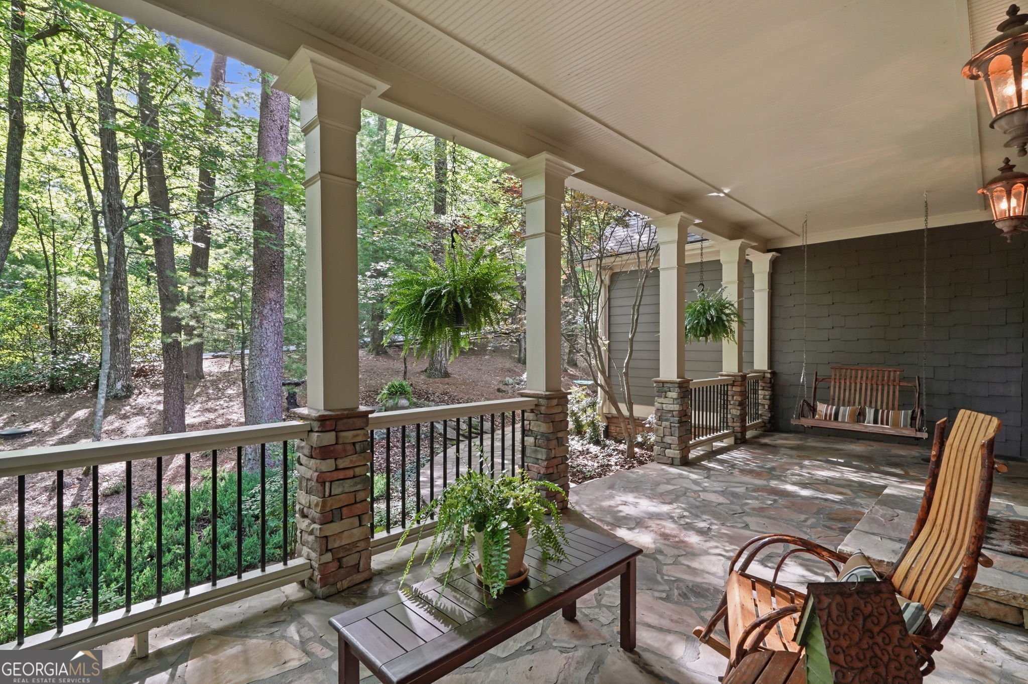 89 Bluestern DR NW