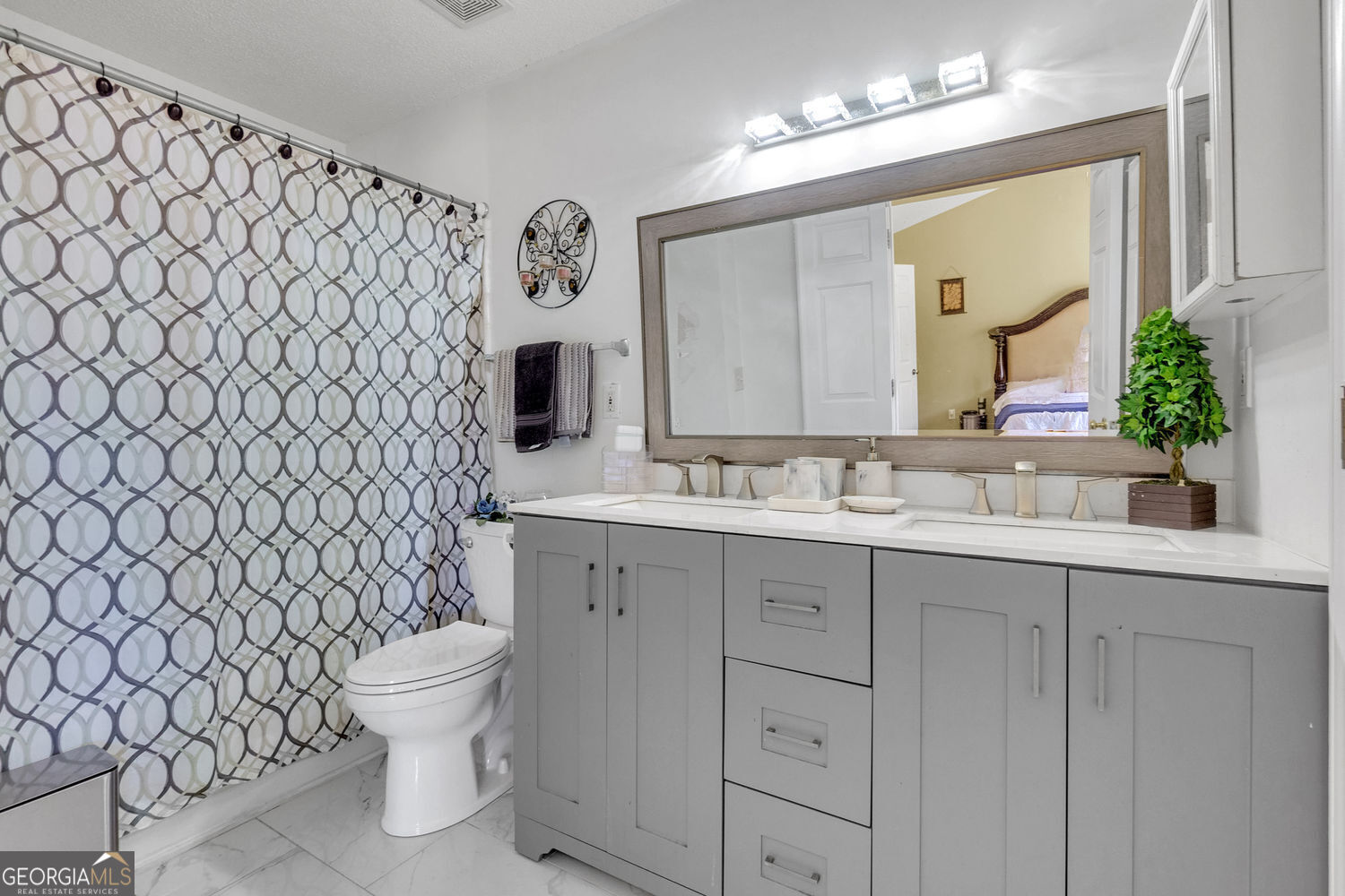 FAIRVIEW - Residential