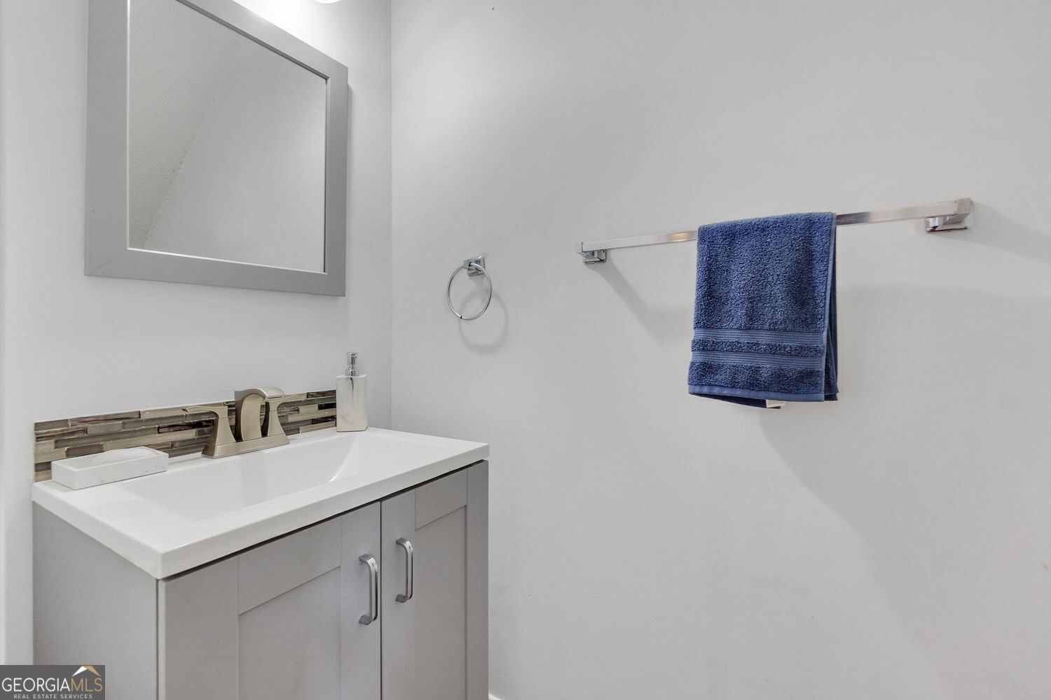 FAIRVIEW - Residential