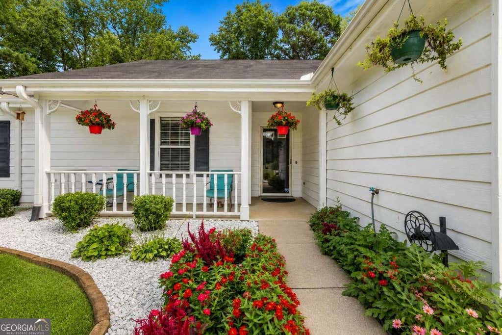 Photo of 1729 Brandi Lane, Loganville, GA 30052 (MLS # 10817206)