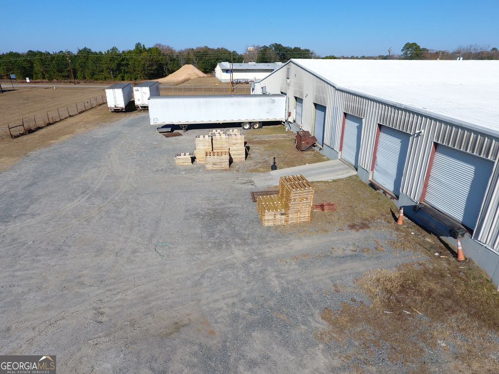 Photo of 601 Kellam Road, Dublin, GA 31021 (MLS # 10666677)