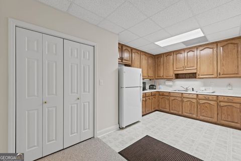 listing image 54
