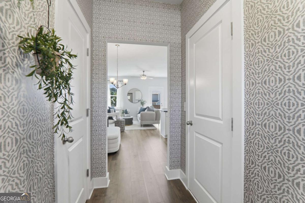 153 Chastain DR