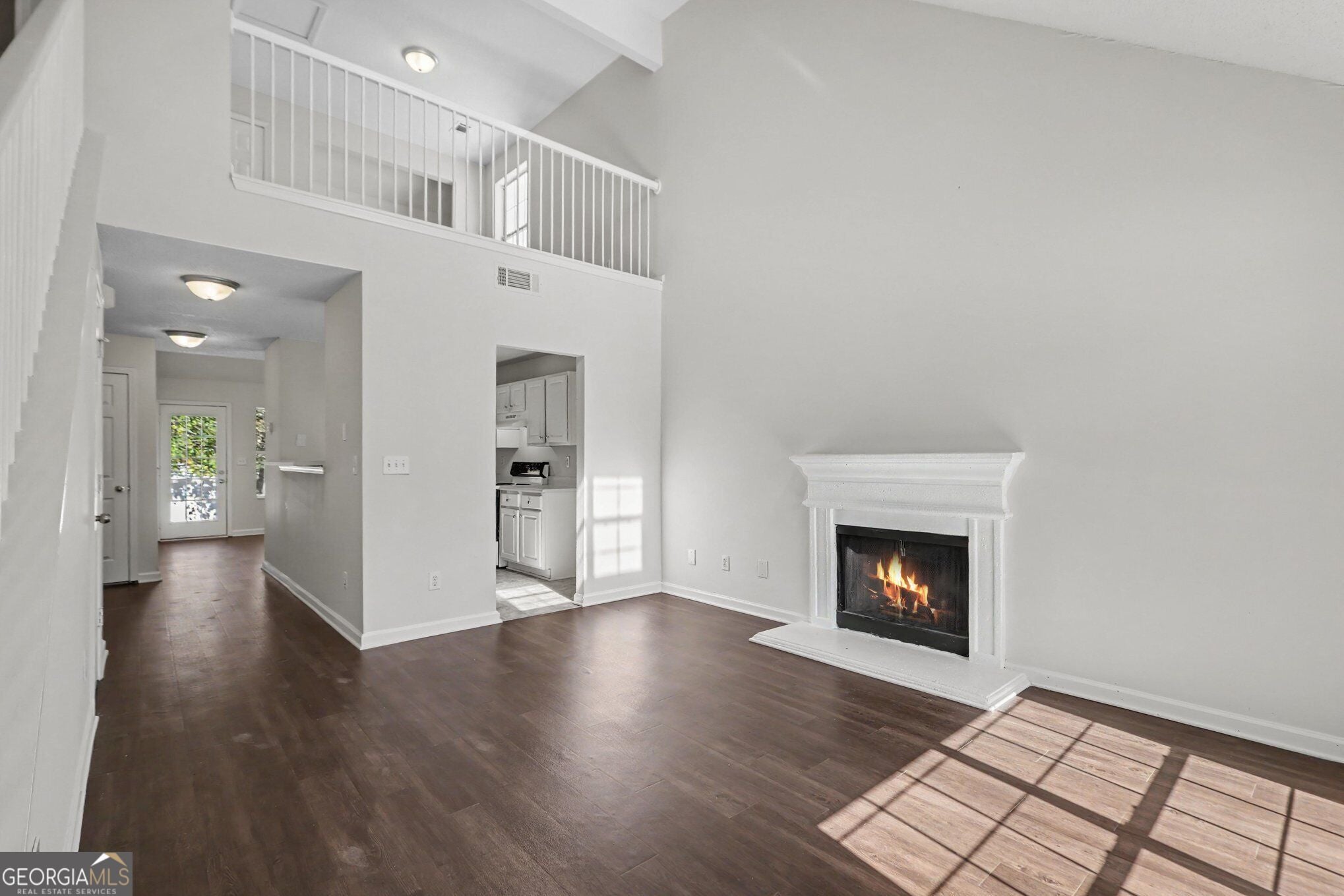 4131 Ravenwood CT