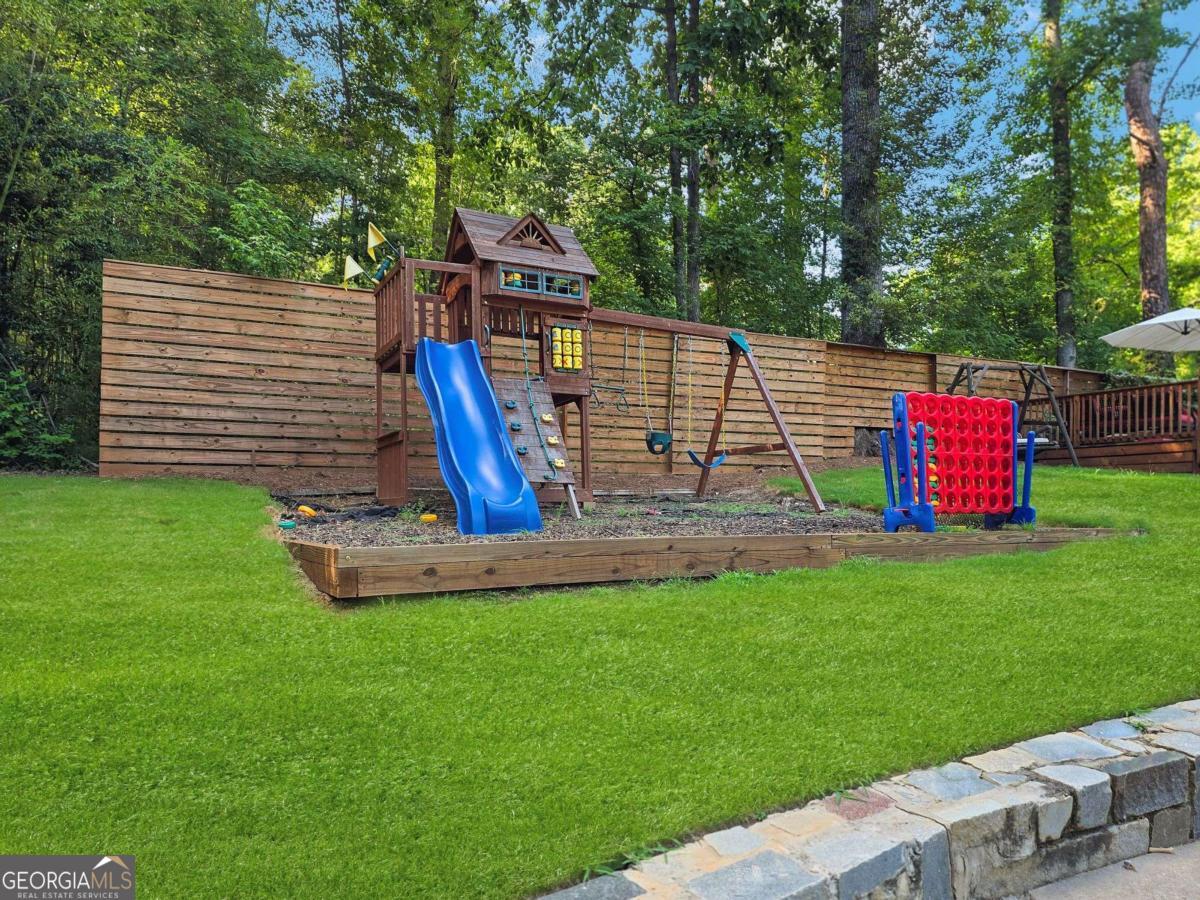 1725 Childress DR SW