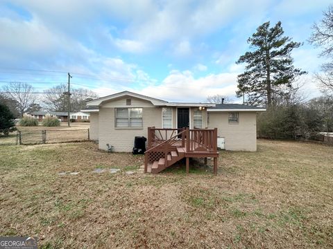 A home in Douglasville