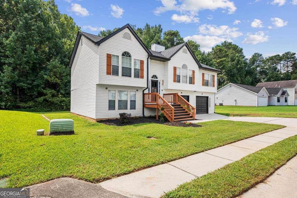 Photo of 7153 New Dale Road, Rex, GA 30273 (MLS # 10825229)