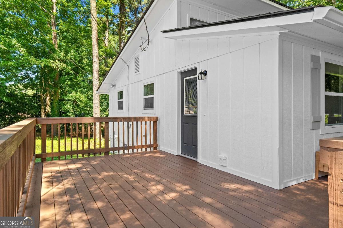4483 Collins CIR