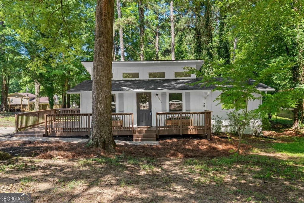 Photo of 4483 Collins Circle, Acworth, GA 30101 (MLS # 10781090)
