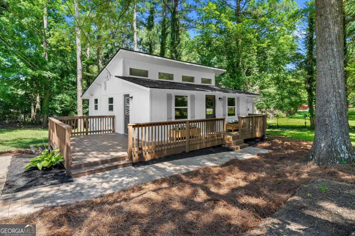 4483 Collins CIR