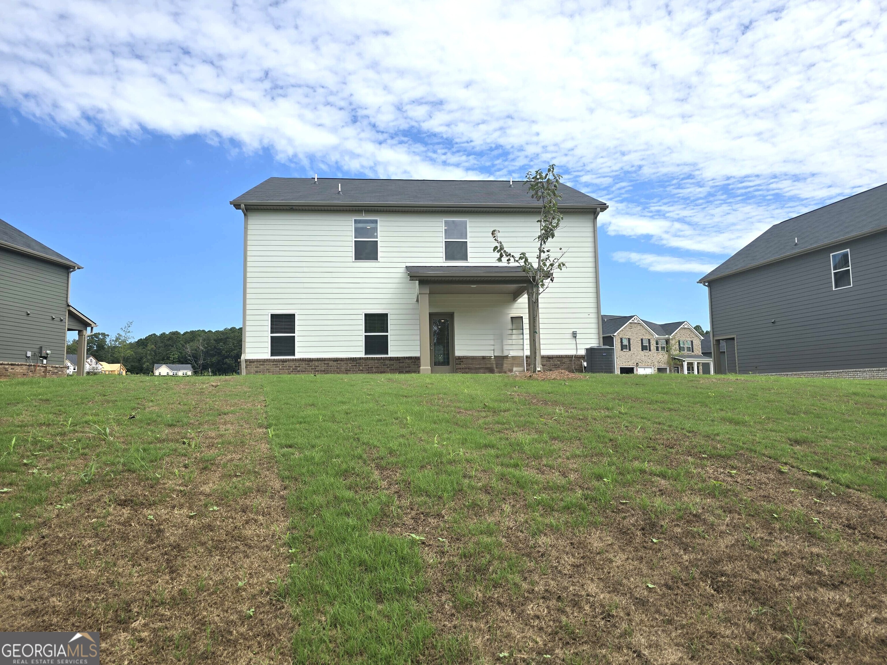 1645 Fuma Leaf WAY 256