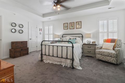 A home in Newnan