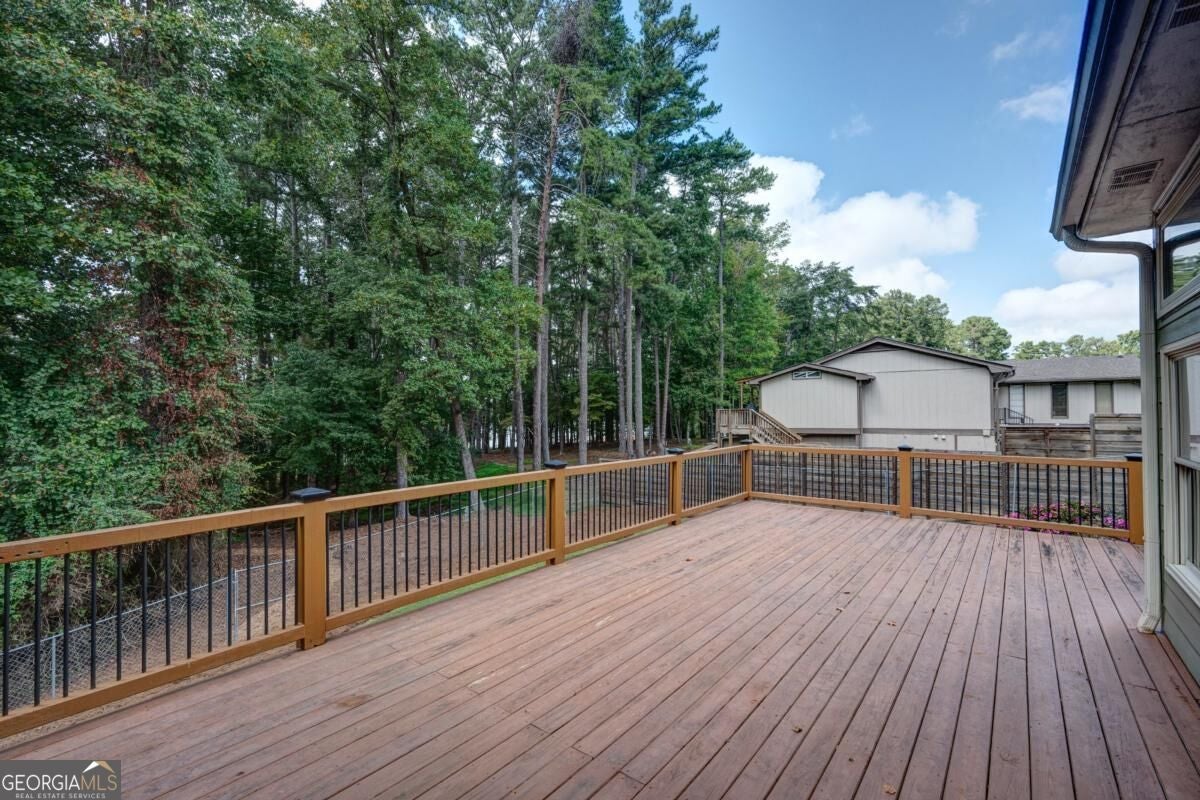 6090 Shadburn Ferry RD